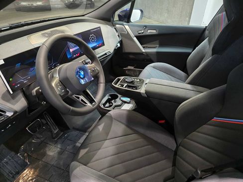 New 2026 BMW iX xDrive45 image 2
