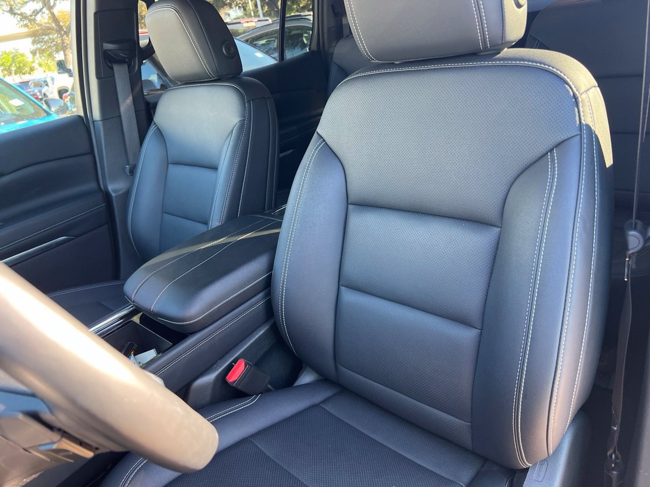Used 2026 Chevrolet Traverse LT AWD/4WD image 13