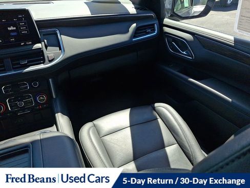 Used 2021 Chevrolet Tahoe LT w/ Luxury Package image 16