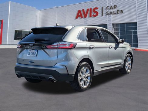 Used 2024 Ford Edge Titanium image 6