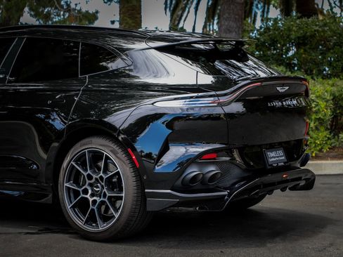 Used 2023 Aston Martin DBX 707 AWD/4WD image 10