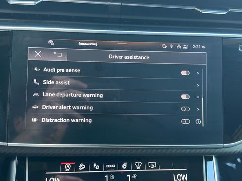 Used 2026 Audi SQ8 Prestige w/ Prestige Package AWD/4WD image 67