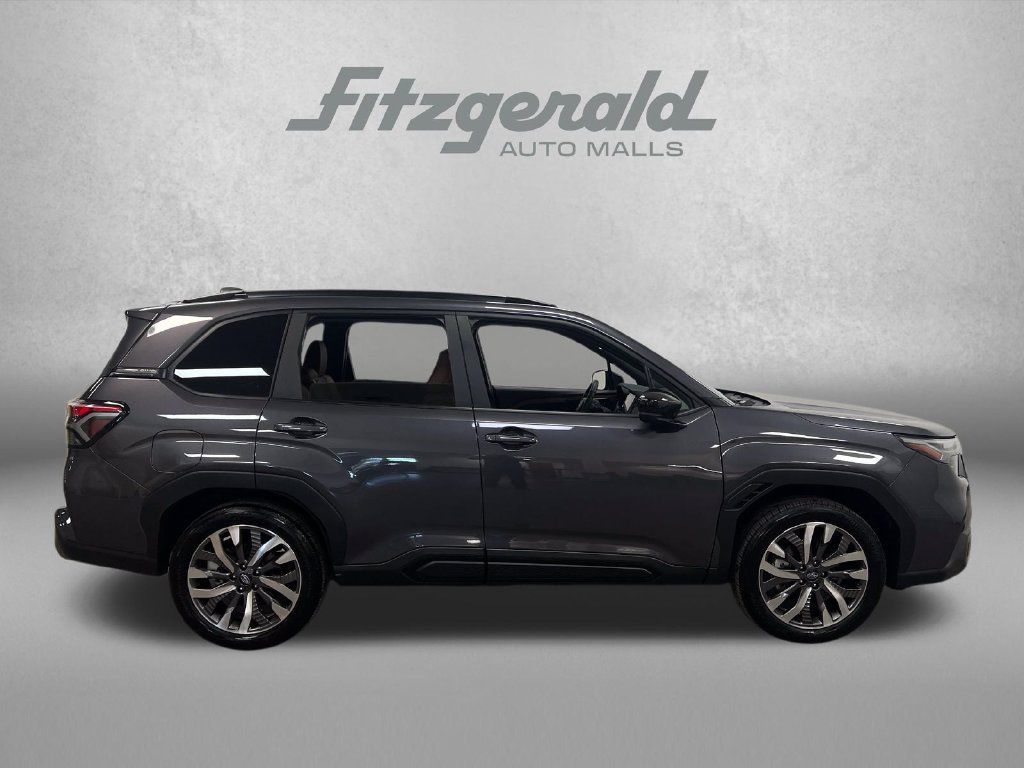 Used 2026 Subaru Forester Touring AWD/4WD image 6
