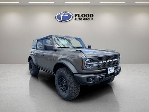 New 2026 Ford Bronco Badlands AWD/4WD image 1