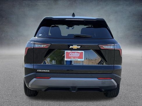 New 2026 Chevrolet Equinox LT image 5