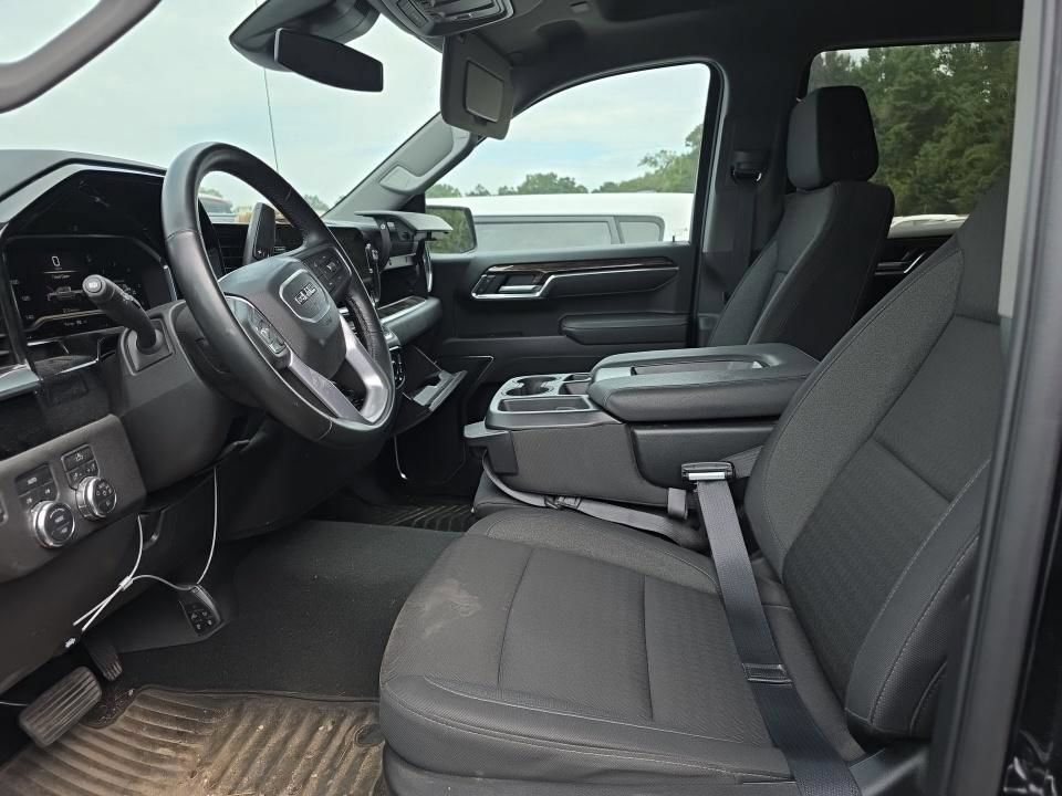Used 2025 GMC Sierra 1500 Elevation AWD/4WD image 9