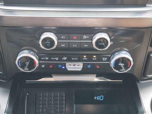 Used 2025 Ford F250 Lariat w/ FX4 Off-Road Package AWD/4WD image 20