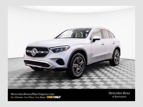 New 2026 Mercedes-Benz GLC 300 4MATIC image 1