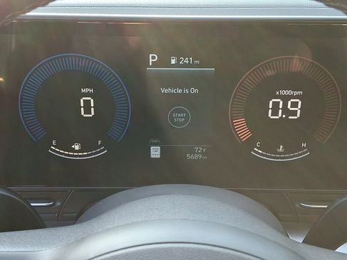 Certified 2025 Hyundai Kona SEL AWD/4WD image 24