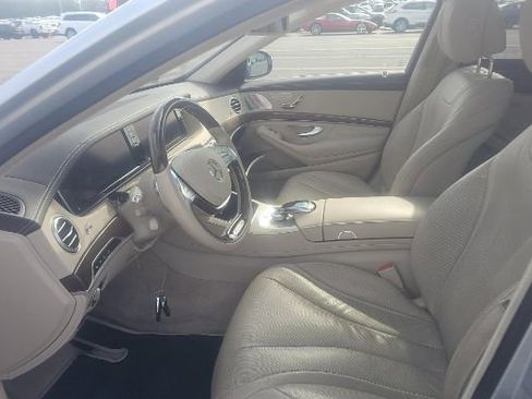 Used 2015 Mercedes-Benz S 550 Sedan image 5
