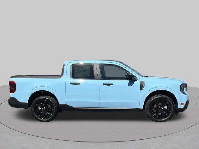 New 2026 Ford Maverick XLT w/ Equipment Group 301A AWD/4WD image 2