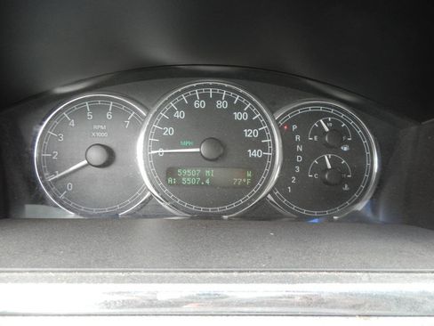 Used 2006 Buick LaCrosse CXL w/ Driver Confidence Package FWD image 3