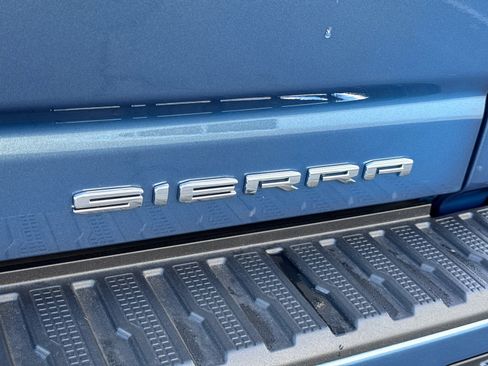 New 2026 GMC Sierra 2500 Denali w/ Denali Reserve Package image 10