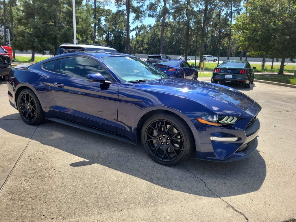 Used 2018 Ford Mustang Premium w/ Ecoboost Performance Package RWD image 8