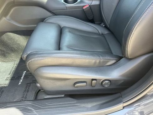 Used 2025 Subaru Outback Touring XT w/ Tech Package 2 AWD/4WD image 26