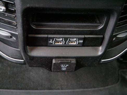 Used 2019 RAM 1500 Big Horn image 18