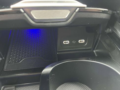 Certified 2025 Mercedes-Benz C 300 Sedan image 29