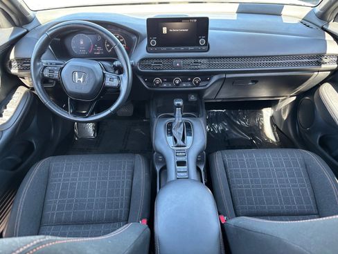 Used 2024 Honda HR-V Sport image 19