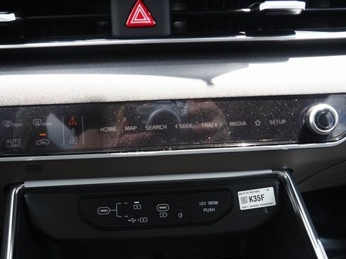 New 2026 Kia Carnival SX image 42