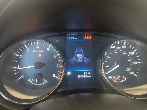 Used 2020 Nissan Rogue Sport S w/ Appearance Package FWD image 23