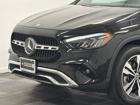 Used 2025 Mercedes-Benz GLA 250 4MATIC image 2