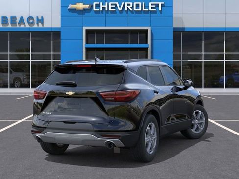 New 2026 Chevrolet Blazer LT image 4
