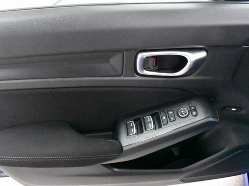 Used 2023 Honda Civic Sport image 19