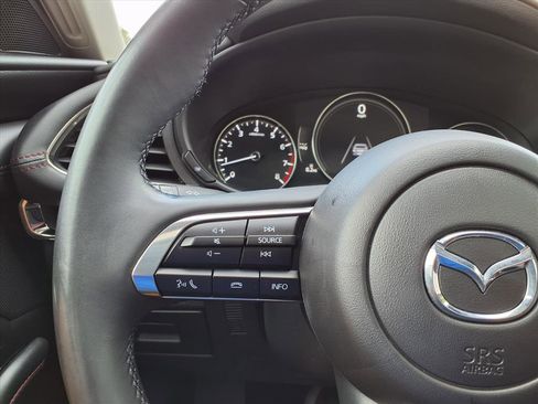 Used 2024 MAZDA MAZDA3 s image 27