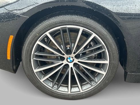 Used 2022 BMW 540i xDrive w/ Executive Package AWD/4WD image 9
