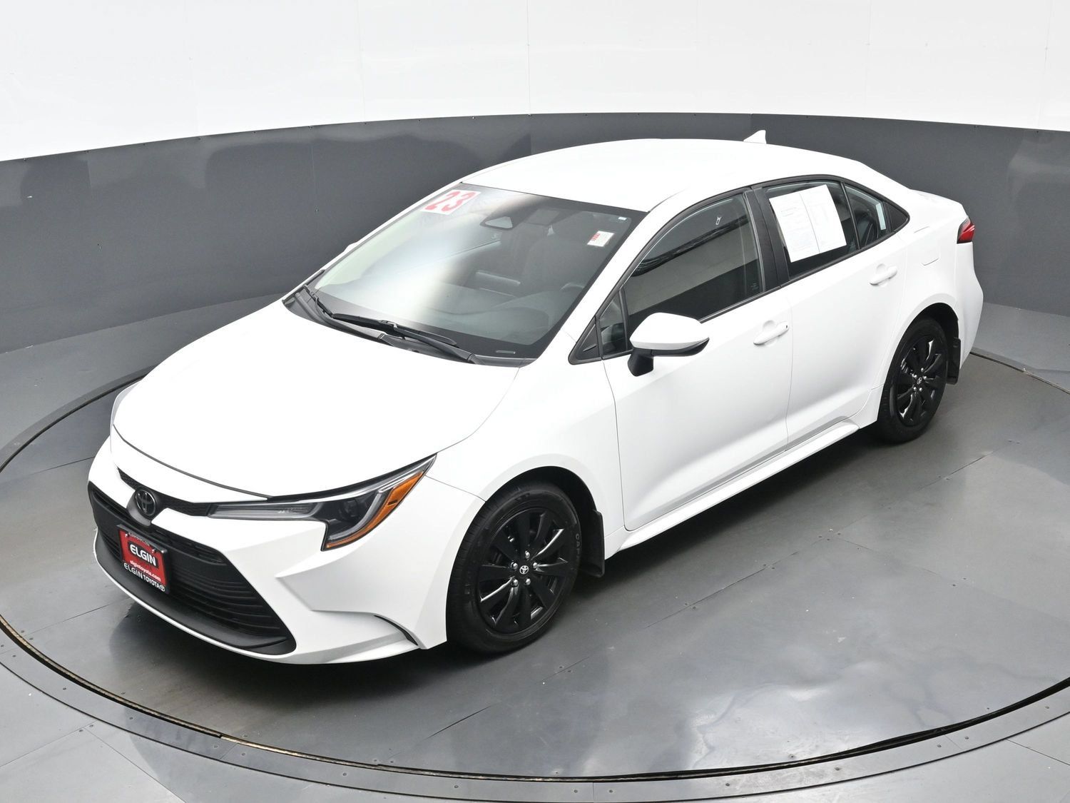 Used 2023 Toyota Corolla LE FWD image 33