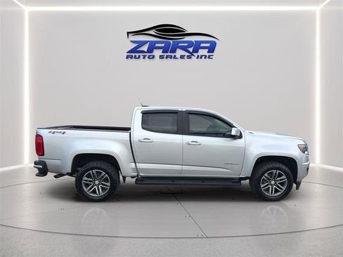 Used 2019 Chevrolet Colorado W/T w/ Custom Special Edition AWD/4WD image 8