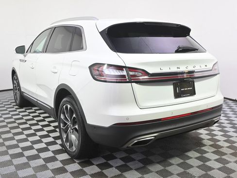 Used 2023 Lincoln Nautilus Reserve w/ Equipment Group 201A AWD/4WD image 4