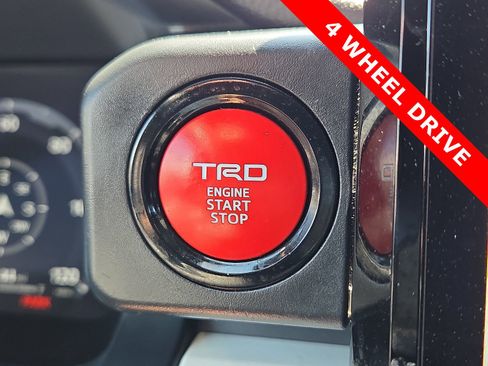 Used 2024 Toyota Tacoma TRD Off-Road AWD/4WD image 20