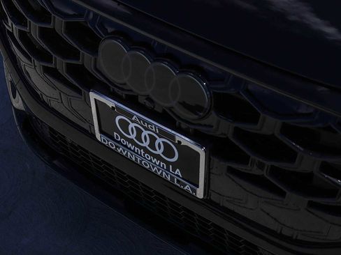 New 2026 Audi Q3 quattro 2.0T AWD/4WD image 8