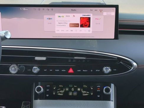 Used 2026 Genesis GV70 2.5T Sport Prestige AWD/4WD image 17