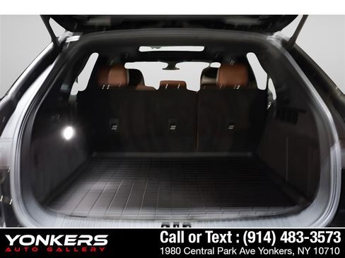 Used 2017 Lincoln MKX Reserve w/ Lincoln MKX Climate Package image 57