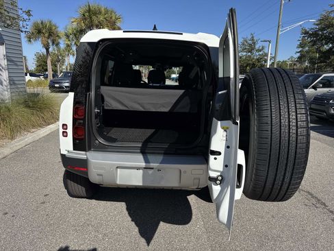 Certified 2025 Land Rover Defender 110 S image 11