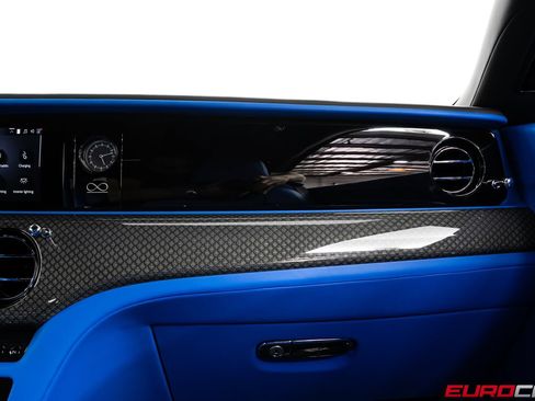 Used 2025 Rolls-Royce Spectre Black Badge w/ Spectre Enhancement Package AWD/4WD image 29