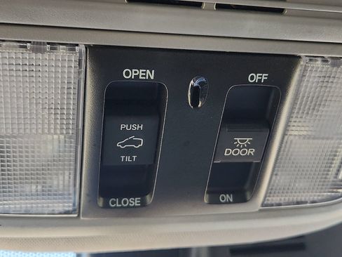 Used 2022 Honda Pilot Special Edition image 19