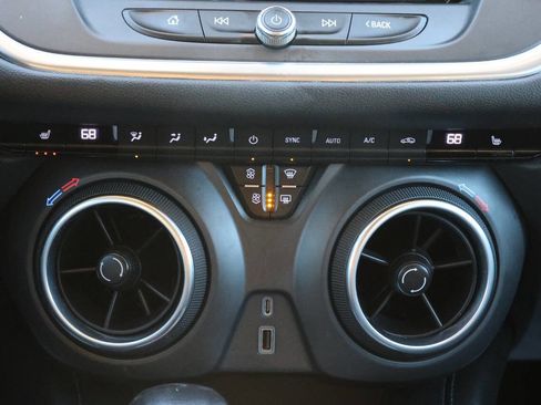 Used 2020 Chevrolet Blazer LT w/ Sound & Technology Package image 21