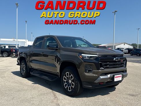 Certified 2023 Chevrolet Colorado Z71 w/ Z71 Convenience Package 2 AWD/4WD image 1