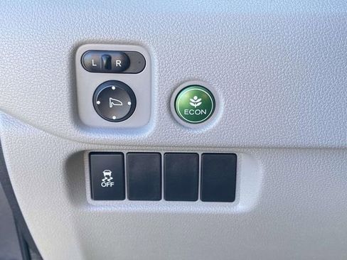 Used 2017 Honda Pilot EX-L image 19