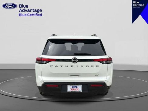 Used 2024 Nissan Pathfinder SV FWD image 6