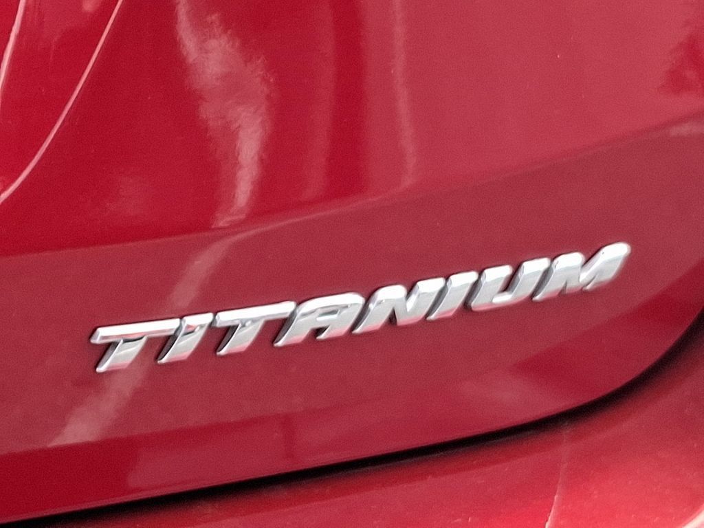 Used 2016 Ford Focus Titanium w/ Exterior Protection Package FWD image 32