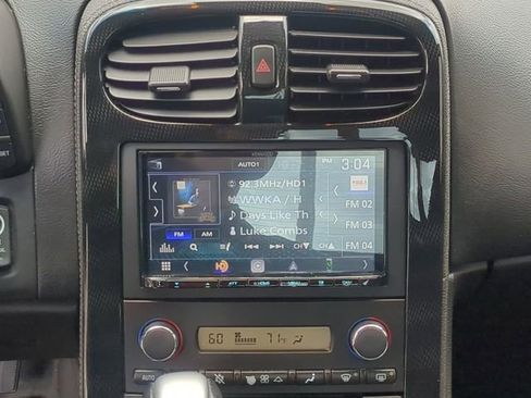 Used 2009 Chevrolet Corvette Coupe w/ Z51 Performance Package image 18