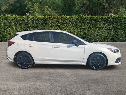 Used 2022 Subaru Impreza 2.0i image 3