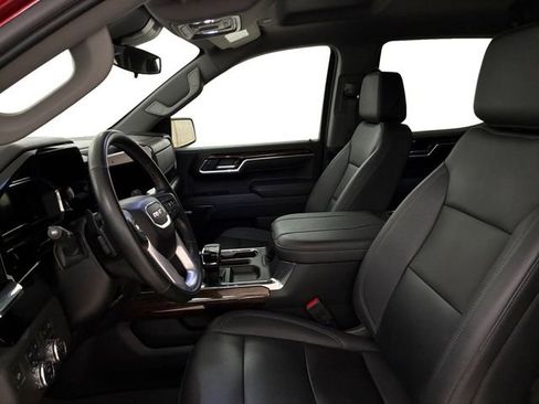 Certified 2024 GMC Sierra 1500 Elevation w/ Elevation Premium Package AWD/4WD image 11