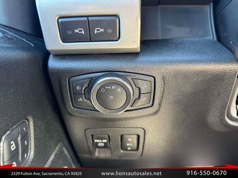 Used 2018 Ford F150 Lariat AWD/4WD image 27