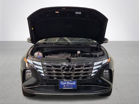 Used 2022 Hyundai Tucson Limited AWD/4WD image 5