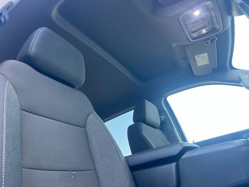 Used 2022 Chevrolet Silverado 1500 Custom w/ LPO, Dark Essentials Package RWD image 17